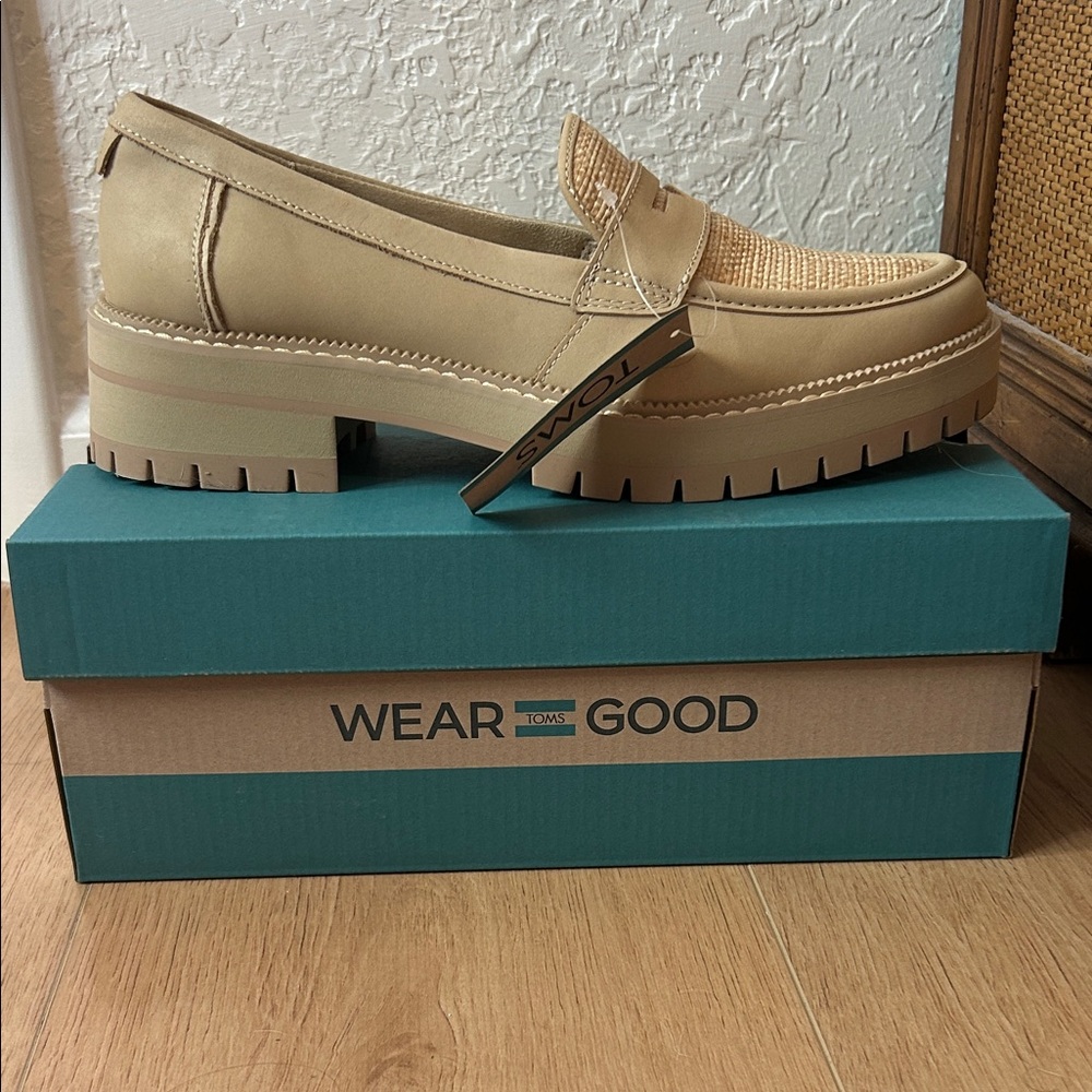 TOMS Women's Beige Platform Loafers